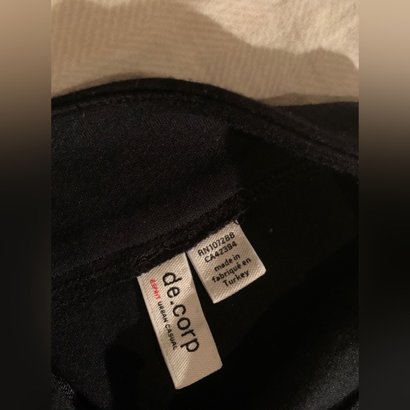 Esprit brand, size XS black stretchy skirt. Silver zipper along back. - Picture 2 of 5